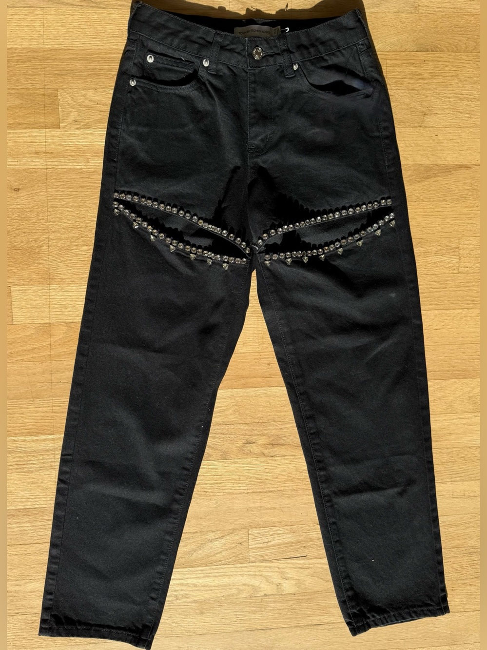 NWT: Torn by Ronny Kobo Mariah Crystal Embellished Jean, sz. 25 ($550 retail)